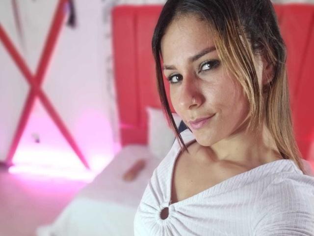 SophiiaI - Sexe cam en vivo - 18885450