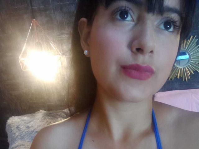 LanaLorens - Live sex cam - 18887318