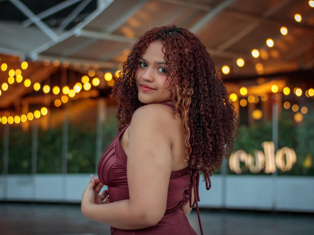 EmmaCambell - Live sex cam - 18893026