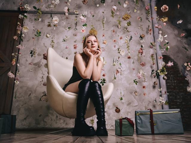 LikaSante - Live sex cam - 18895898