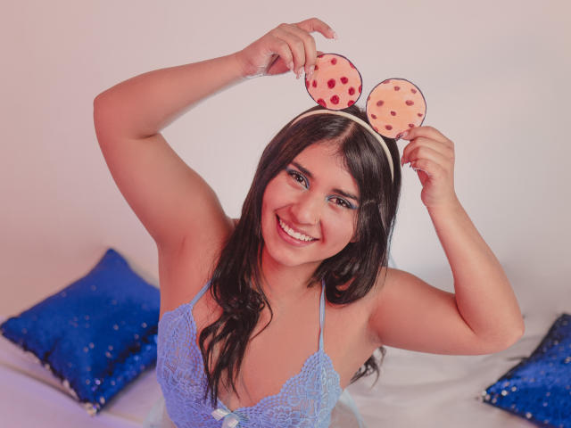 KloeHailie - Live porn &amp; sex cam - 18897086