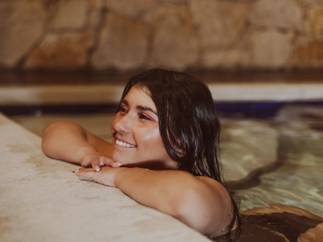 KloeHailie - פורנו בשידור חי ומצלמת סקס - 18897298