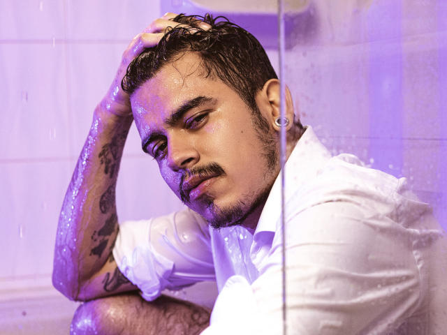 SalvattoreCos - сексуальная веб-камера в реальном времени - 18899050