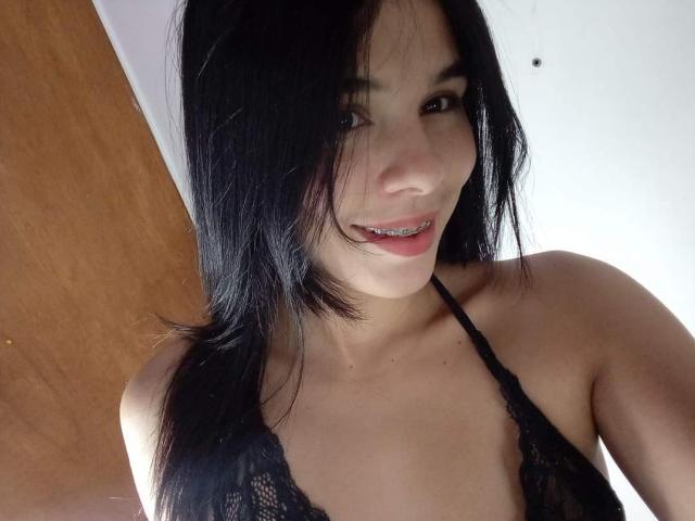 LaurenJames - Live porn &amp; sex cam - 18899246