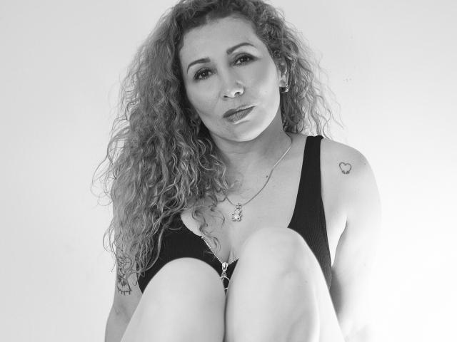 JessicaBlake - Live porn &amp; sex cam - 18899594