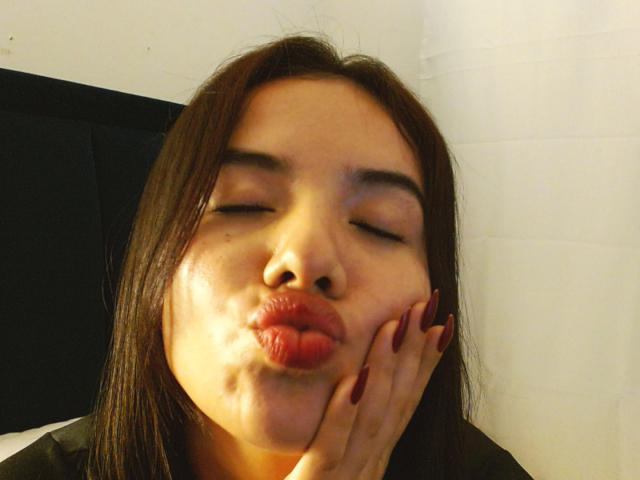 CalieTorres - Live sex cam - 18900726