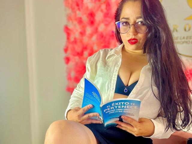 TamaraR - Sexe cam en vivo - 18901502