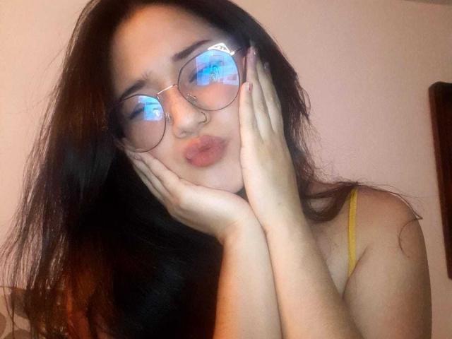 SheryKendall - Live porno og sexkamera - 18903230