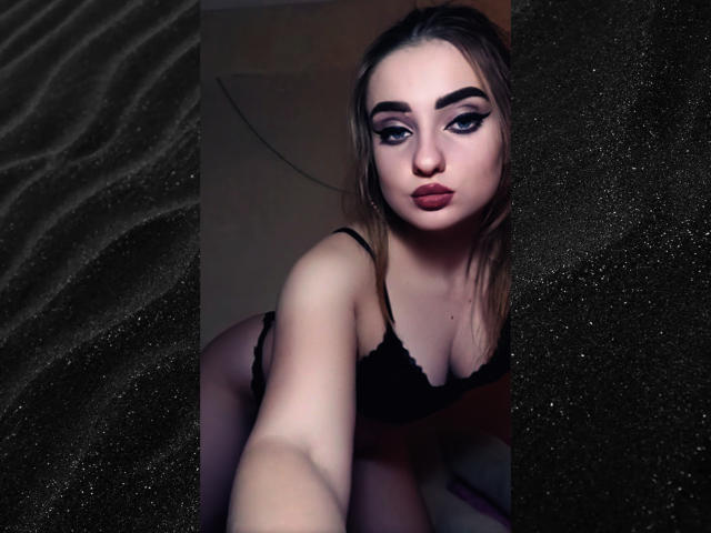 KariMillie - פורנו בשידור חי ומצלמת סקס - 18907042