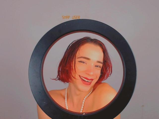 PrettyLoveI - Sexe cam en vivo - 18910246