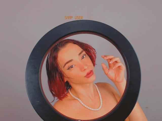 PrettyLoveI - Sexe cam en vivo - 18910250