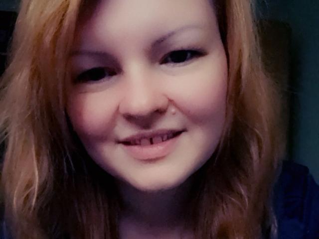 Flat, minimalist design with five identical, vertical, light brown and pink "L" shapes stacked in a column. Simple, geometric shapes. Light source from top left, soft shadows.