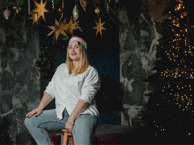 SofiaLux - ライブポルノ&amp;セックスカム - 18916778