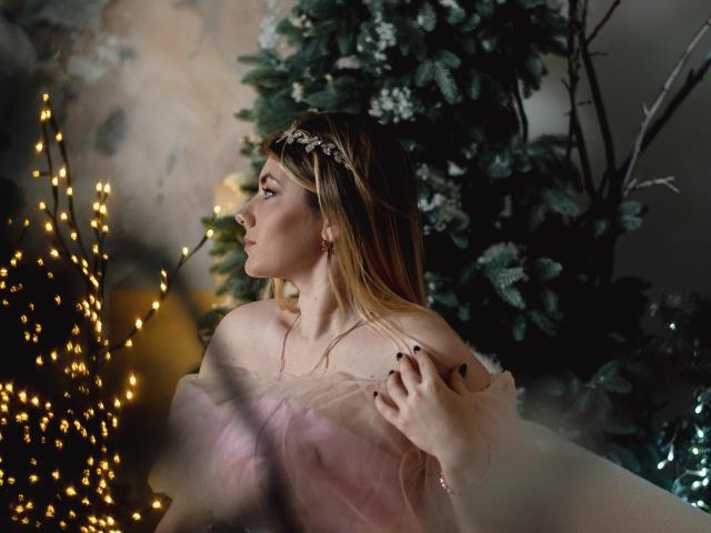 SofiaLux - ライブポルノ&amp;セックスカム - 18916850