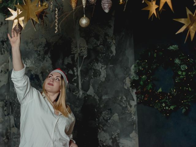 SofiaLux - Live sex cam - 18916902