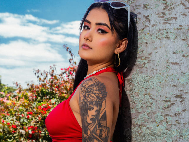 MiiaRogger - Live porn &amp; sex cam - 18916938