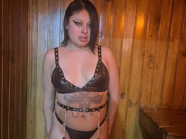 SexyRubbi - Live porno og sexkamera - 18919266