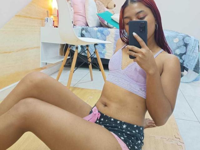 HilaryCook - Live porn &amp; sex cam - 18924078