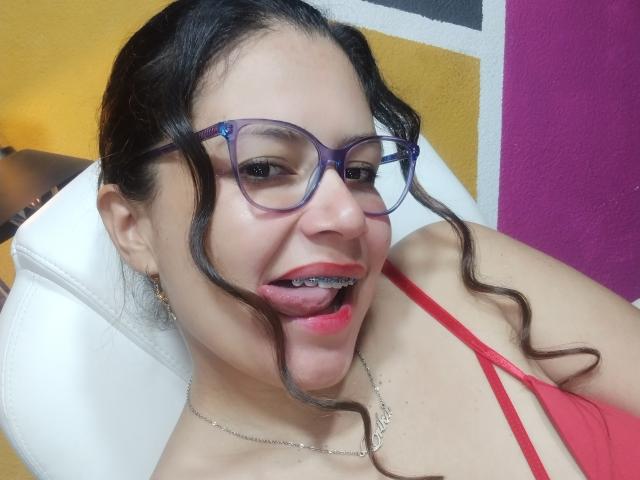 XimenaOwen - Sexe cam en vivo - 18924382