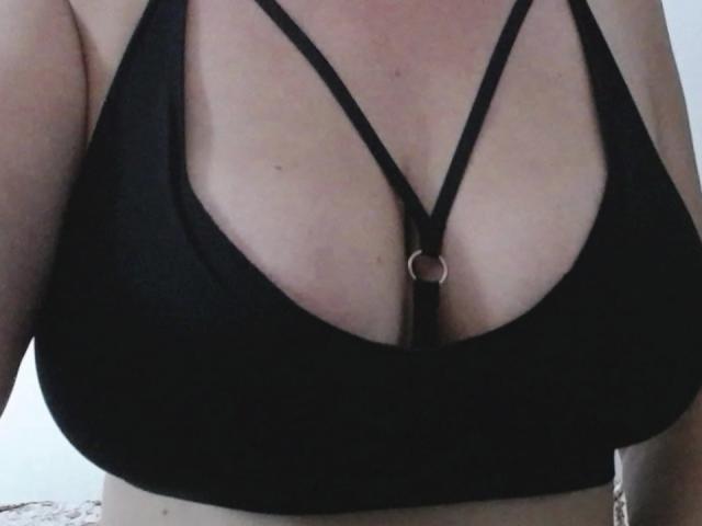 VictoriaKim - Live sexe cam - 18925718