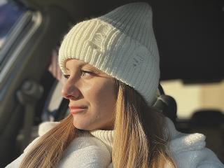 BlondyOneSex - сексуальная веб-камера в реальном времени - 18932026