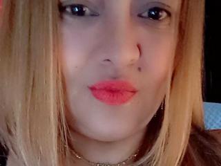 MonzeratBoyer - Live sex cam - 18933758