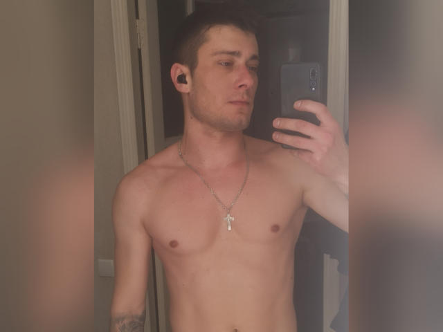 SamXSerius - Live porn &amp; sex cam - 18934446