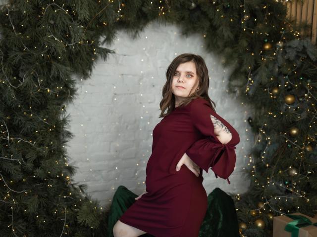 KiraGorobes - Live porn &amp; sex cam - 18936638