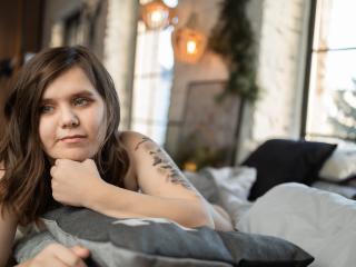 KiraGorobes - Live porn &amp; sex cam - 18936874