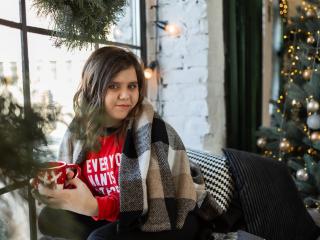 KiraGorobes - Live porn &amp; sex cam - 18937482