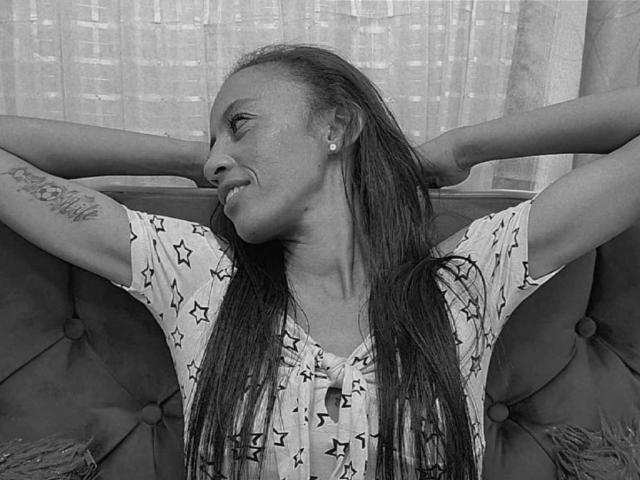 MichelleWilliams - Live porn &amp; sex cam - 18938162