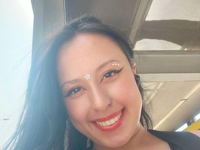 AmyHarriis - Élő pornó és szexkamera - 18938870