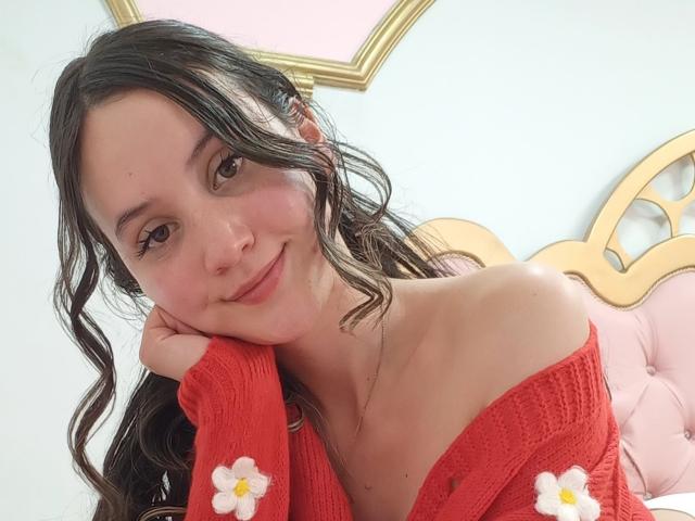 ChloeDulce - Live porn &amp; sex cam - 18939326