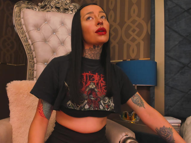 AlannaJade - Live porn &amp; sex cam - 18940094