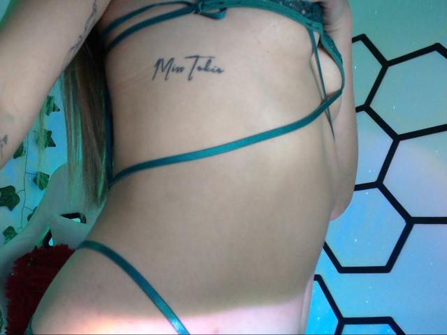 KatherinGrey - Camera khiêu dâm &amp; quyến rũ trực tiếp - 18940734