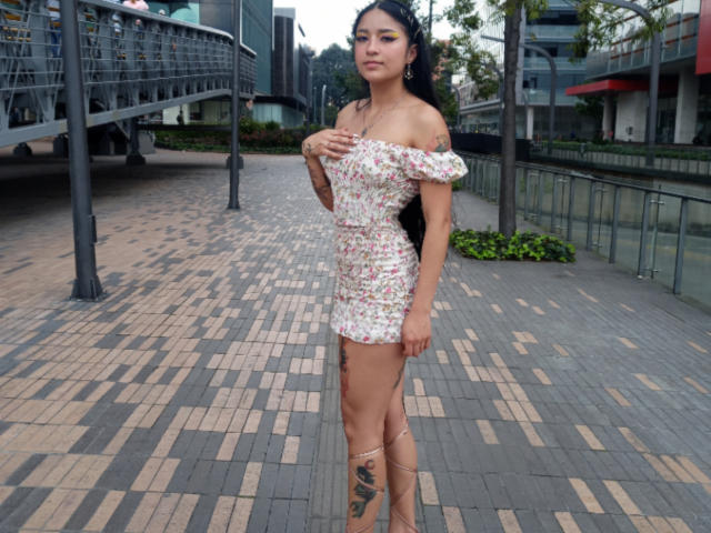 ValeriaClark - Live porn &amp; sex cam - 18940922