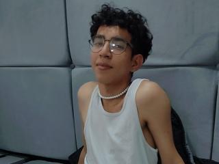 AnderParker - Live porn &amp; sex cam - 18944134