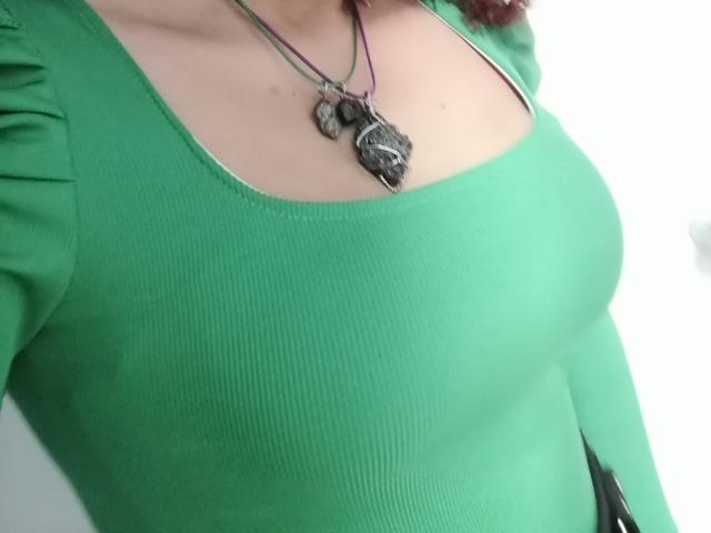 VioletaSwitch - Live porn &amp; sex cam - 18946122