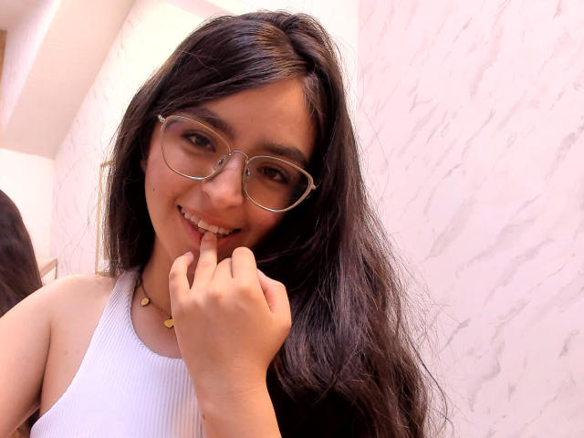 EvaMcAllister - Live porn &amp; sex cam - 18947566
