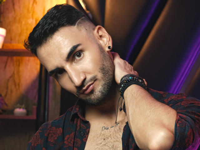 DominikoAisher - Sexe cam en vivo - 18950306