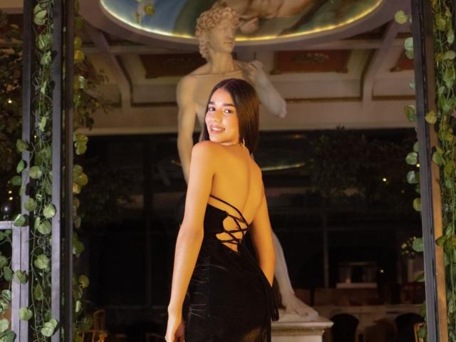 CaroliineCossey - Sexe cam en vivo - 18952246