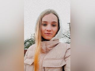 CandyGeraldine - Live porn &amp; sex cam - 18952258