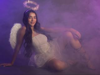 CaroliineCossey - Sexe cam en vivo - 18952310