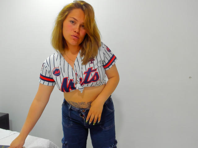 LioraJenkins - Live sex cam - 18953366