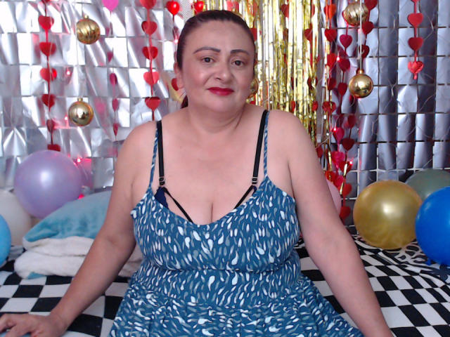 FlirtyViolet - Live porn &amp; sex cam - 18956594