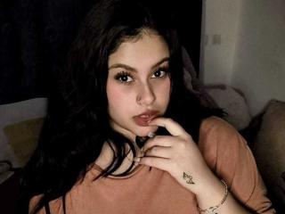 ZamoraAli - Live porn &amp; sex cam - 18957790
