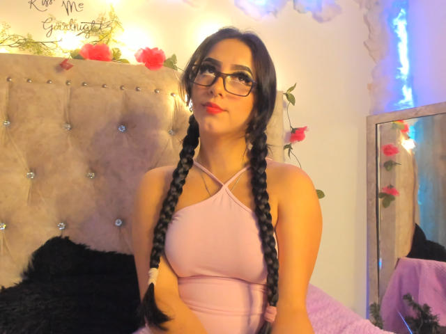 MilenaRossi - Live sexe cam - 18962362