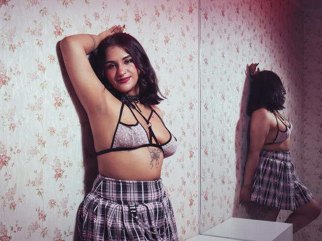 AvrilCherry - сексуальная веб-камера в реальном времени - 18962642