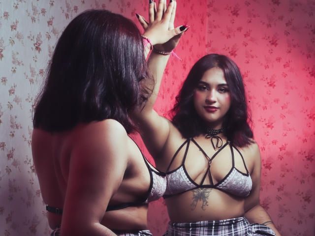 AvrilCherry - Live porn &amp; sex cam - 18962662