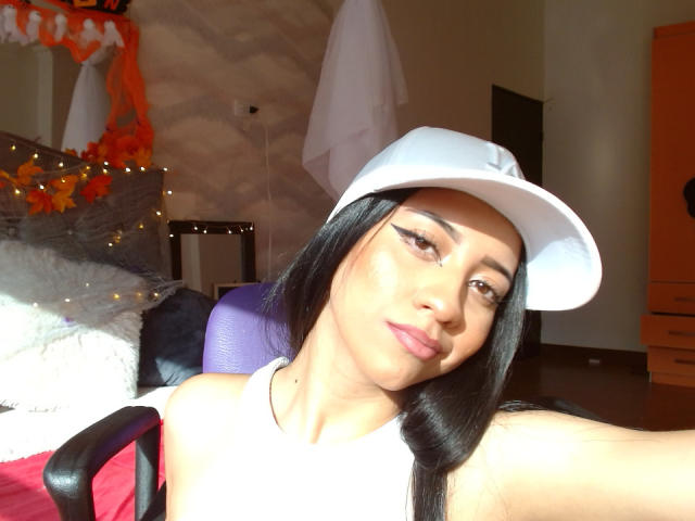 ValerieHang - Sexe cam en vivo - 18964214